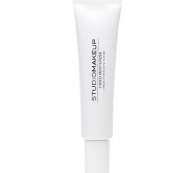 Studio Makeup Tinted Moisturizer Foundation in Honey BNIB - Picture 7 of 11